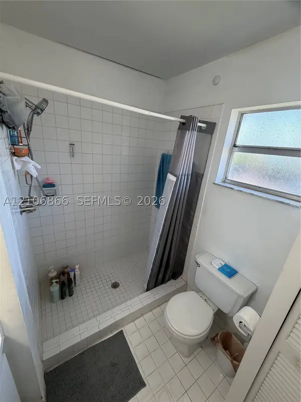 6800 Nova Dr #201-1, Davie, FL 33317