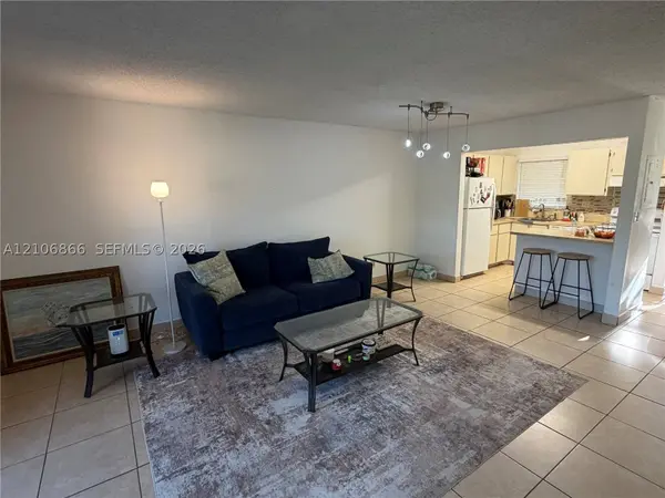6800 Nova Dr #201-1, Davie, FL 33317