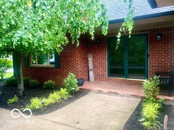 523 Verwood CT, Indianapolis, IN 46234