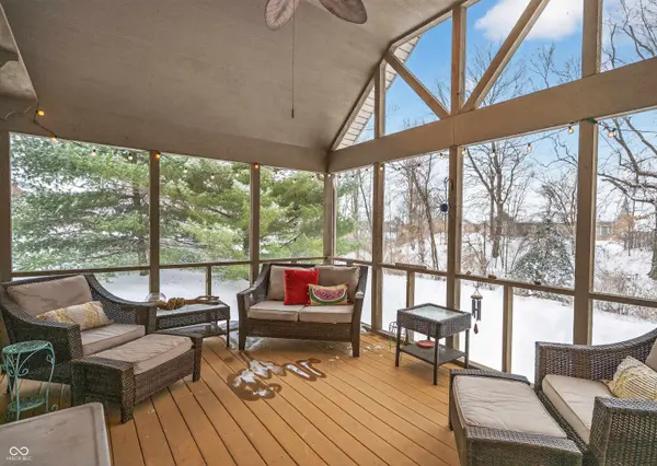 916 Poplar Cove CT, Brownstown, IN 47220