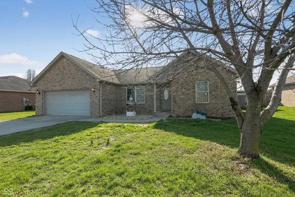 4456 Katy DR, Seymour, IN 47274