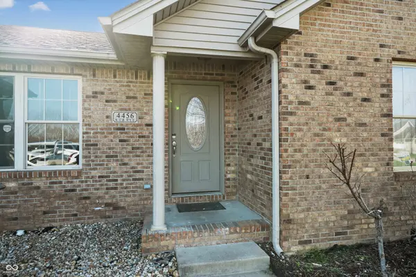 4456 Katy DR, Seymour, IN 47274