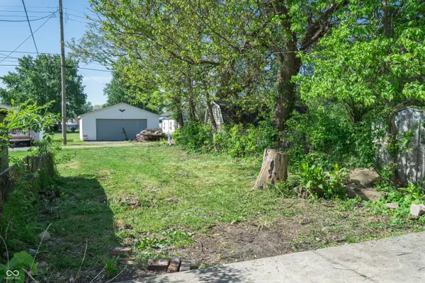 811 W Laurel ST, Seymour, IN 47274