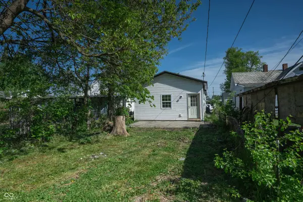 811 W Laurel ST, Seymour, IN 47274