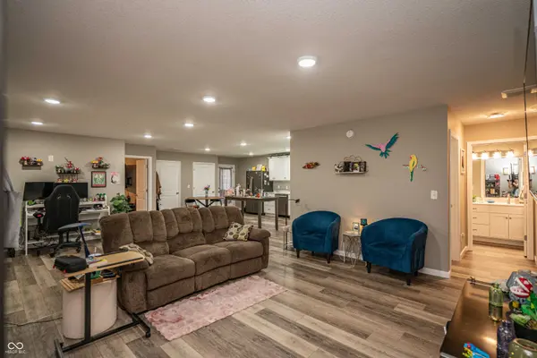 539 W 4th ST, Seymour, IN 47274