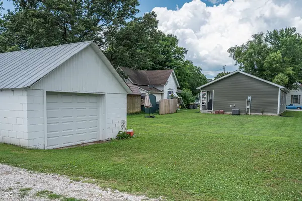 539 W 4th ST, Seymour, IN 47274