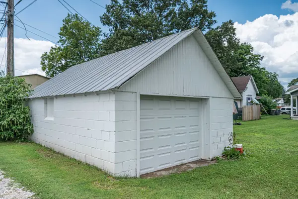 539 W 4th ST, Seymour, IN 47274