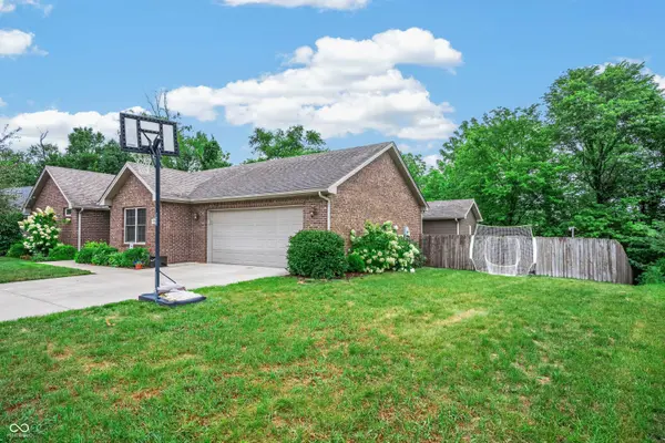 1780 Sams CIR, Seymour, IN 47274