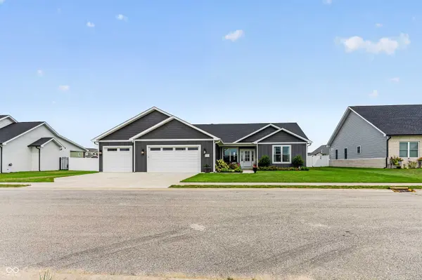 6773 Redbud LN, Seymour, IN 47274