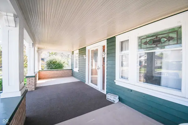 718 S Walnut ST, Seymour, IN 47274