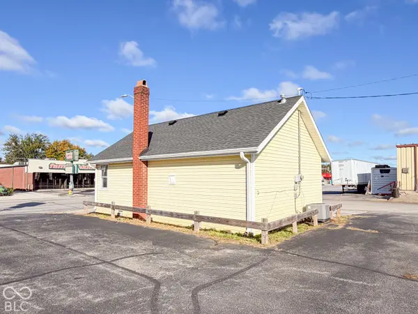 165 S Gardner ST, Scottsburg, IN 47170