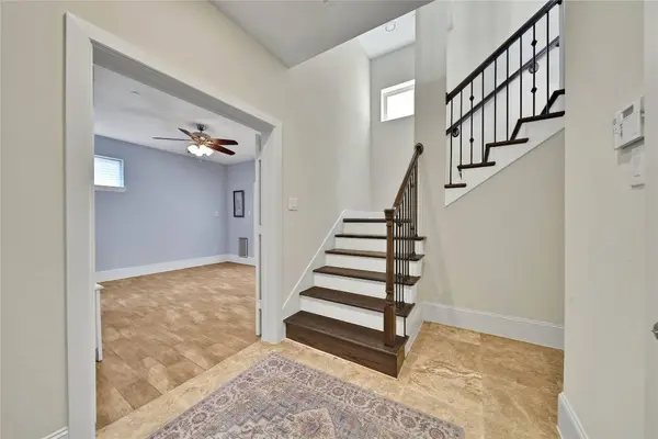 5209 Gibson ST #A, Houston, TX 77007