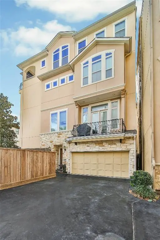 5209 Gibson ST #A, Houston, TX 77007