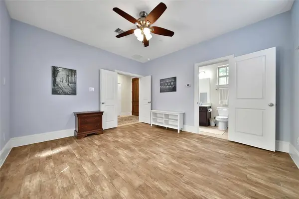 5209 Gibson ST #A, Houston, TX 77007