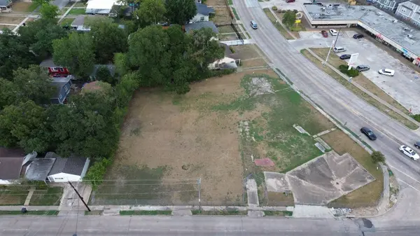 7003 Woodridge DR, Houston, TX 77087
