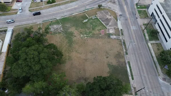 7003 Woodridge DR, Houston, TX 77087