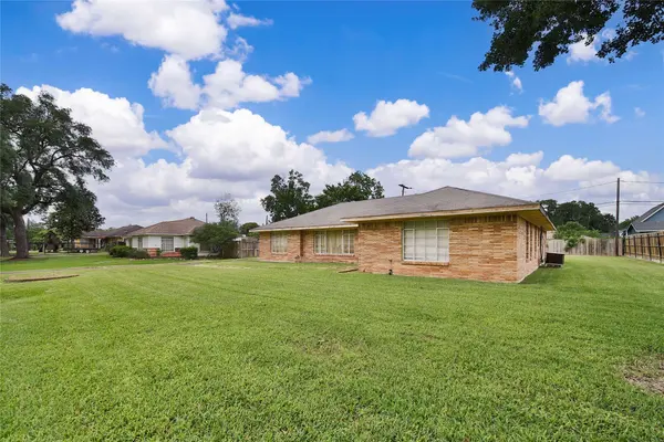 4011 Grimes ST, Houston, TX 77087