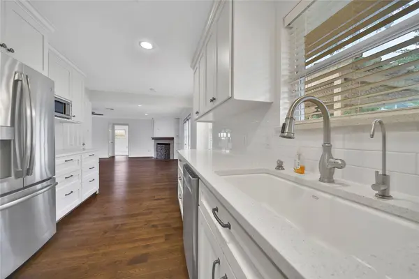 995 Curtin ST, Houston, TX 77018