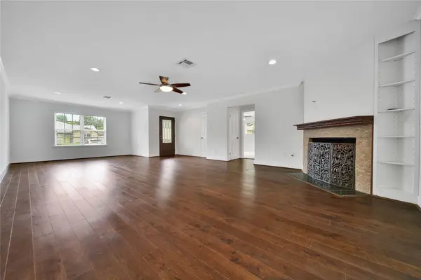 995 Curtin ST, Houston, TX 77018