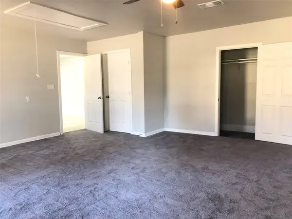 5005 De Milo DR, Houston, TX 77092