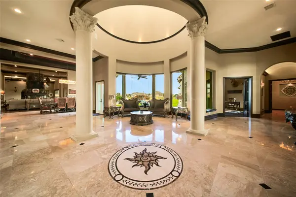 418 Lakeview BLVD, Dickinson, TX 77539