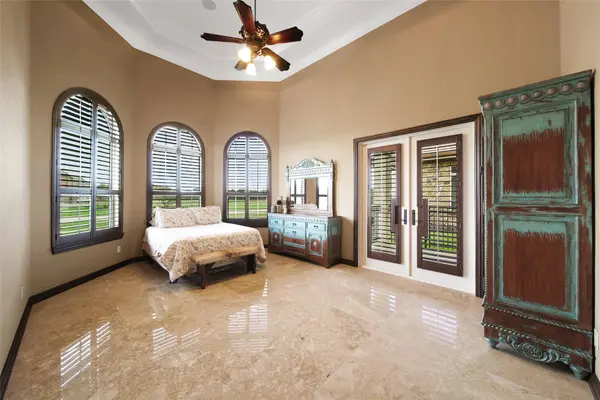 418 Lakeview BLVD, Dickinson, TX 77539