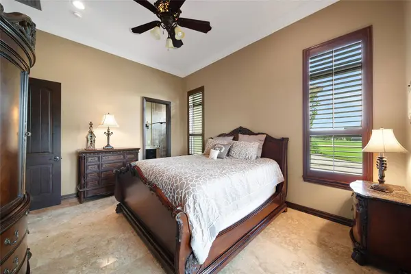 418 Lakeview BLVD, Dickinson, TX 77539