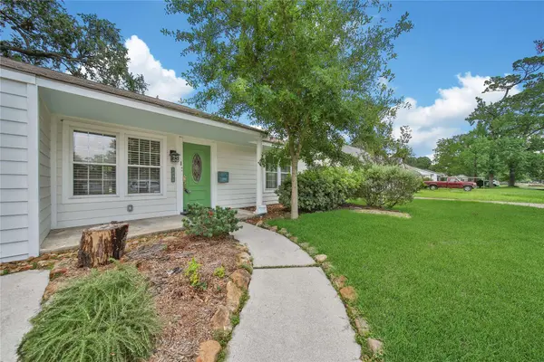 1038 Lamonte LN, Houston, TX 77018