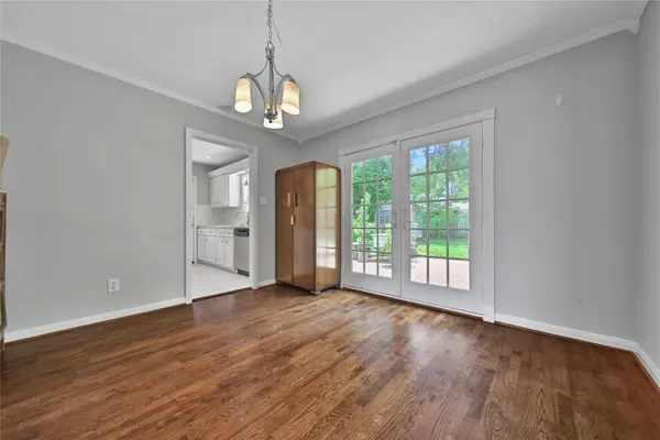1038 Lamonte LN, Houston, TX 77018