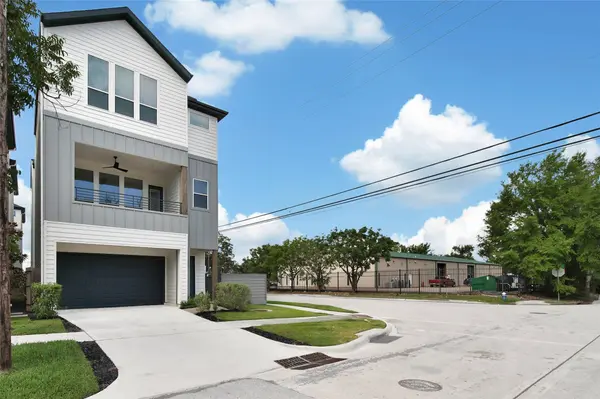 4843 Broom ST, Houston, TX 77091