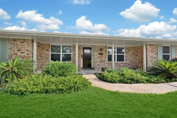 2414 Tannehill DR, Houston, TX 77008
