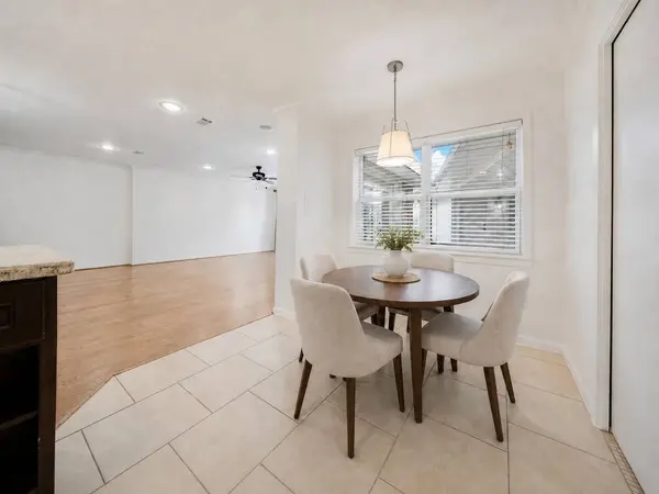 2414 Tannehill DR, Houston, TX 77008