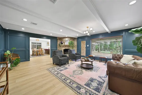 2415 Brookmere DR, Houston, TX 77008