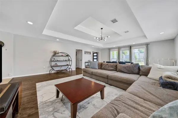 4320 Julian ST, Houston, TX 77009