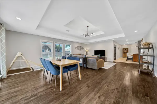 4320 Julian ST, Houston, TX 77009