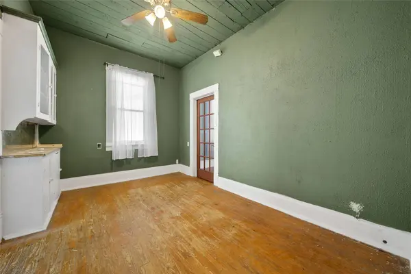207 Northwood ST, Houston, TX 77009