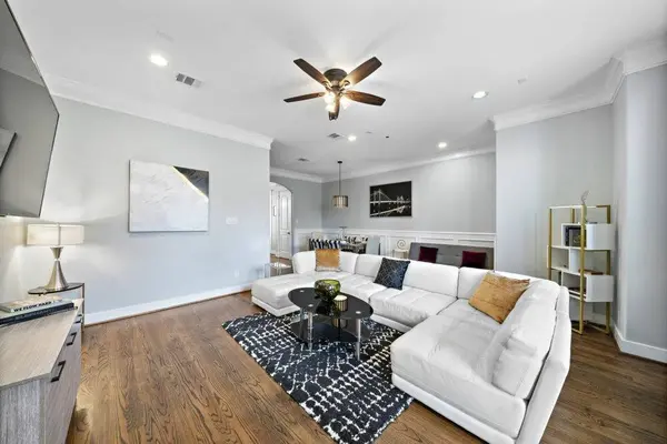 522 Allston ST #D, Houston, TX 77007