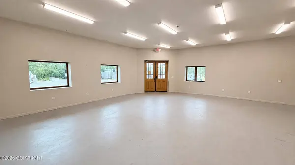 48522 Diamond M Ranch RD, Kenai, AK 99611