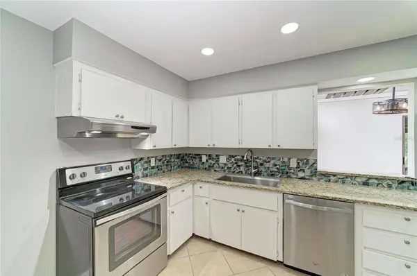 2224 BAHIA VISTA ST #E6, Sarasota, FL 34239