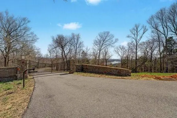 Lot 1 Hinchingbrooke Ln, Garfield, AR 72732