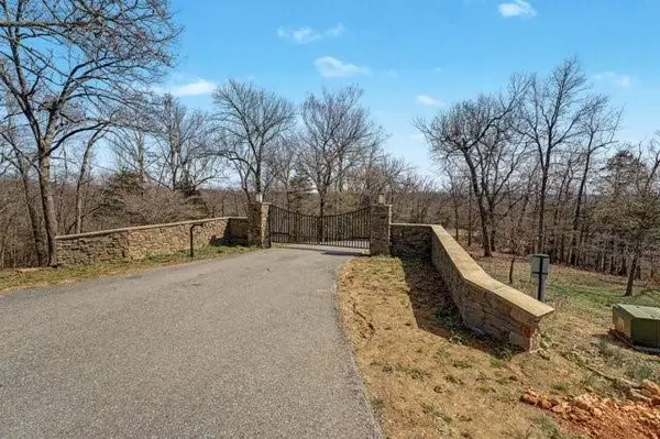 Lot 1 Hinchingbrooke Ln, Garfield, AR 72732