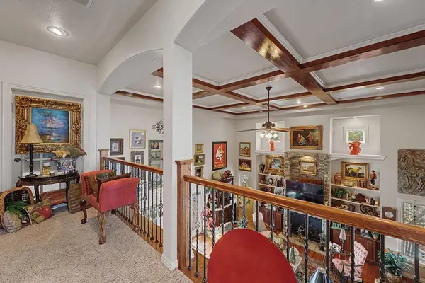 83 Sailboat Dr, Holiday Island, AR 72631