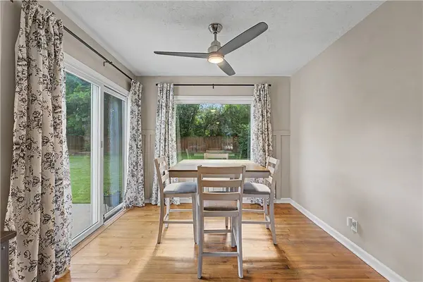 610 South Oak Hill St, Siloam Springs, AR 72761