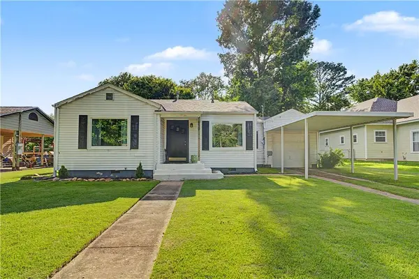 610 South Oak Hill St, Siloam Springs, AR 72761