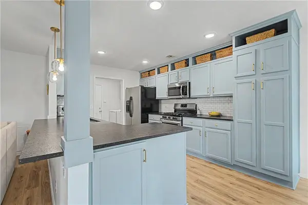 21 Greenridge Ln, Bentonville, AR 72712