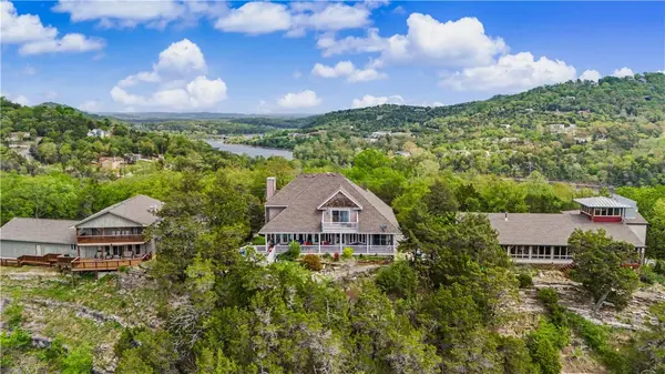 83 Sailboat Dr