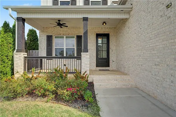 1302 Clarendon Ave, Bentonville, AR 72713