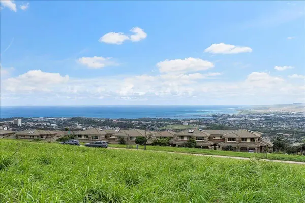 563 Kauna Lipo Dr, Wailuku, HI 96793