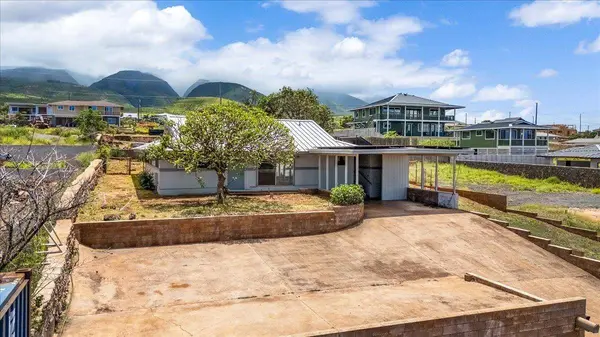 1648 Ainakea Rd, Lahaina, HI 96761