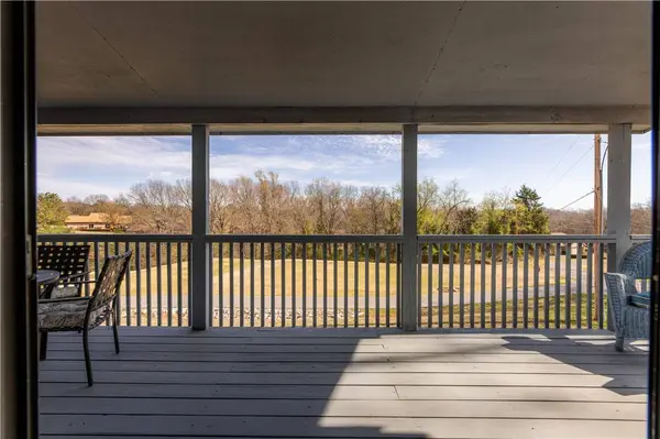 29 Eleanor Ln, Bella Vista, AR 72714